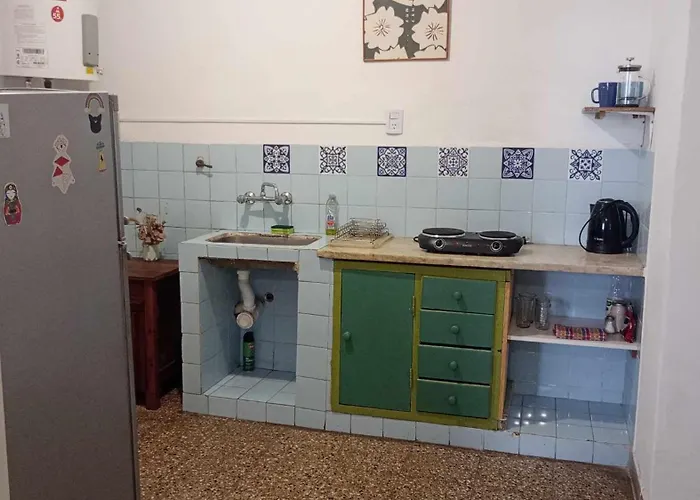 Departamento Completo, Muy Comodo, Cerca Del Centro